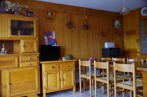 MOYo48g4sqjpe7teeprtad1.jpg