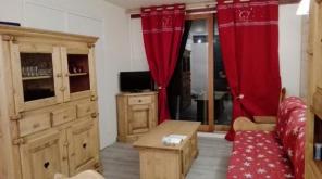 MOYjj7roomq86b8rpbjf34p.jpg