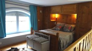 MOY18t6q32or13th0co3hb8.jpg
