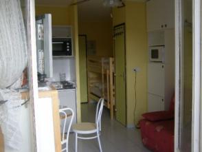 MOY2mjnh067bd6r359tq588.jpg