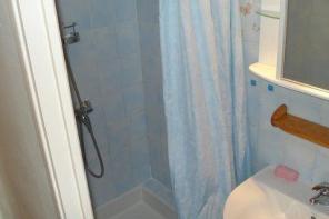 MOYsalledebain.jpg
